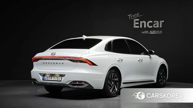 Hyundai The New Grandeur IG Hybrid id 4741036 из Кореи 12