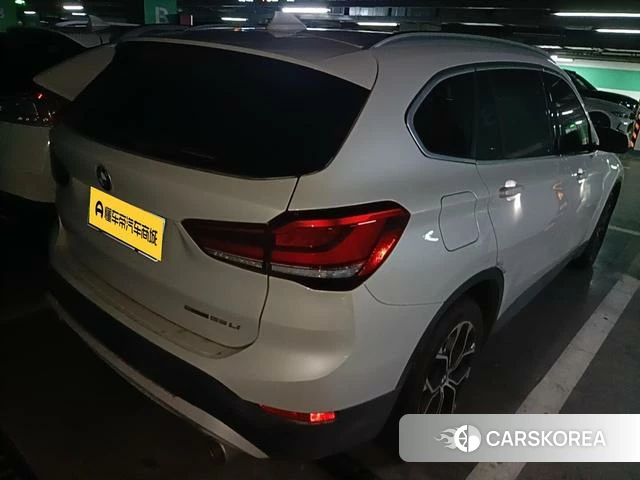 BMW X1 2022 Белый из Китая, фото 2