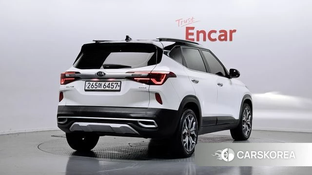 Kia Seltos id 4458968 из Кореи 12