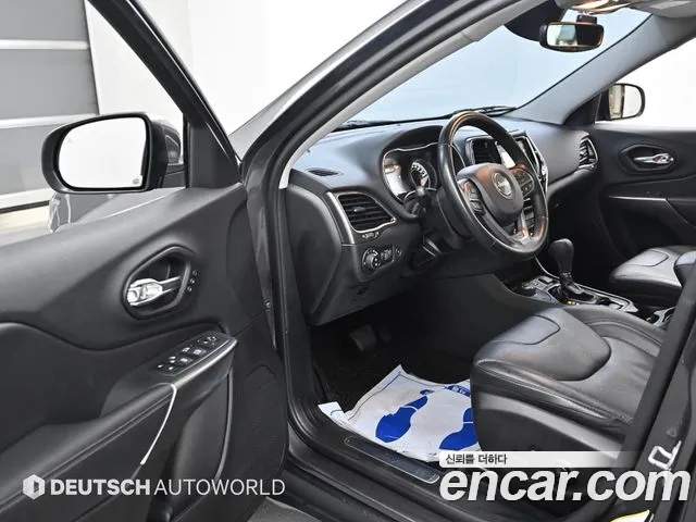 Jeep Cherokee (KL) id 2686700 из Кореи 12