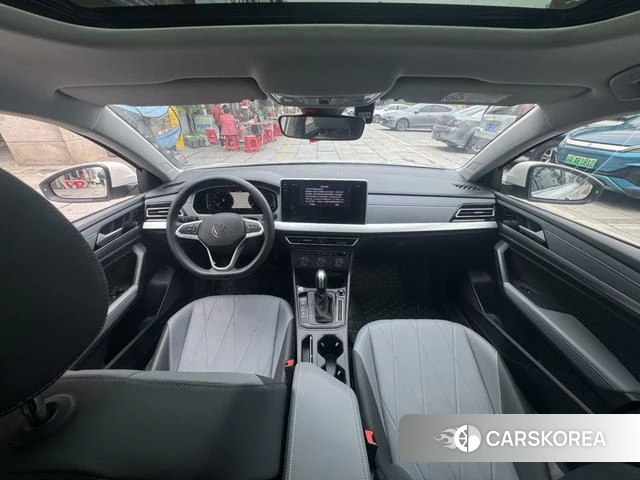 Volkswagen Lavida 2024 Белый из Китая, фото 5