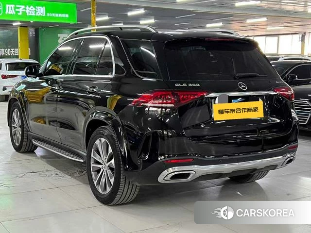Mercedes-Benz GLE (import) 2022 Черный из Китая, фото 2