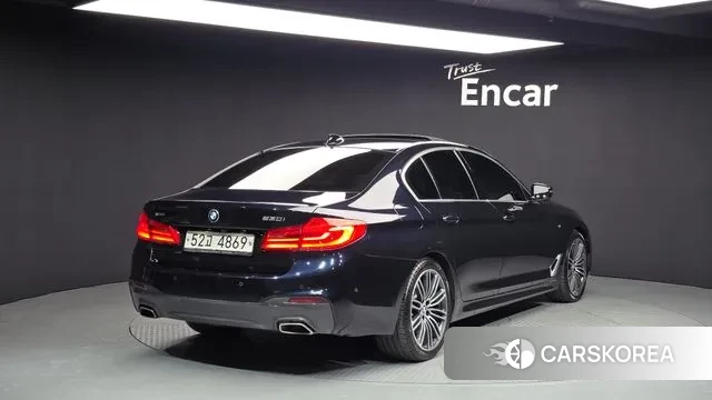 BMW 5 Series (G30) id 3541406 из Кореи 12