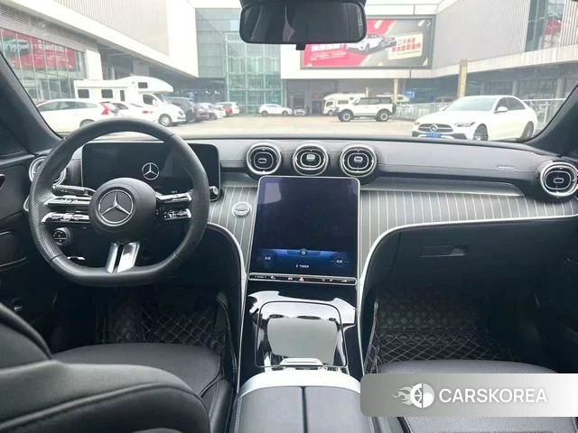 Mercedes-Benz Class C 2023 Белый из Китая, фото 2