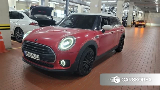 Mini Cooper Clubman 2023 Красный из Кореи, фото 2
