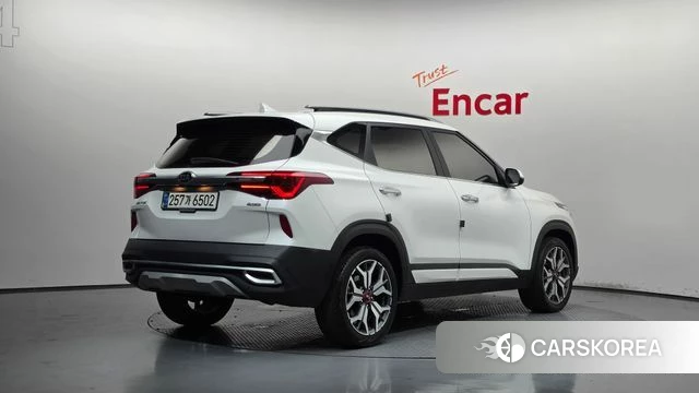 Kia Seltos id 4693321 из Кореи 12