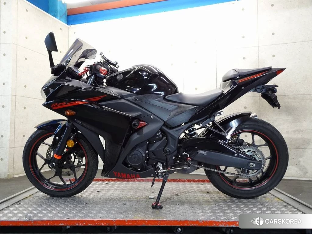 Проданный Yamaha YZF-R25 2015 из Японии, фото 2