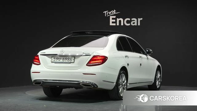 Mercedes-Benz E-Class W213 id 4703221 из Кореи 12