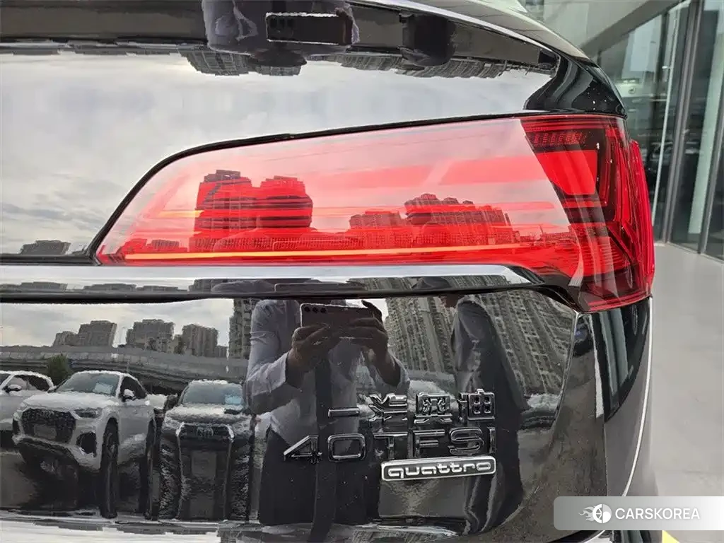 Audi Q5L 2023 Черный из Китая, фото 6