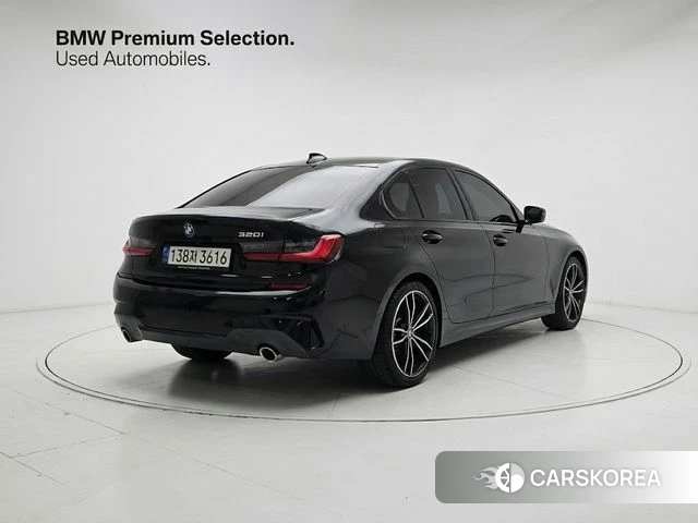 BMW 3 Series (G20) 2022 Черный из Кореи, фото 2