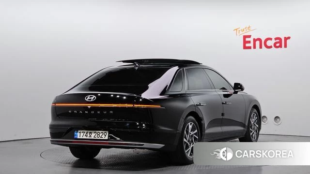 Hyundai Grandeur (GN7) id 4223342 из Кореи 12