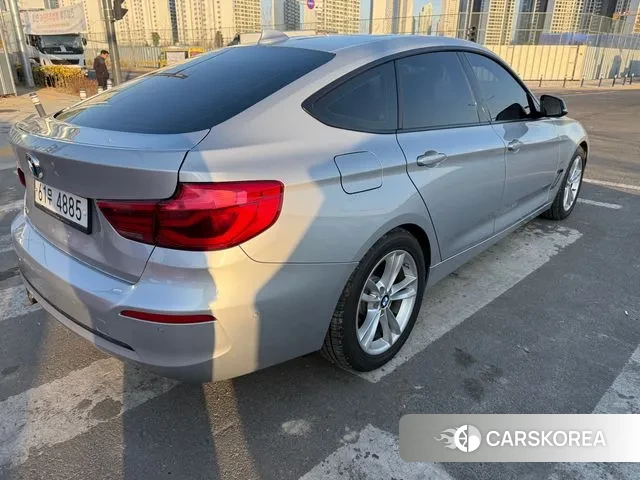 BMW 3 Series GT (F34) 2018 Серебристо-серый из Кореи, фото 4