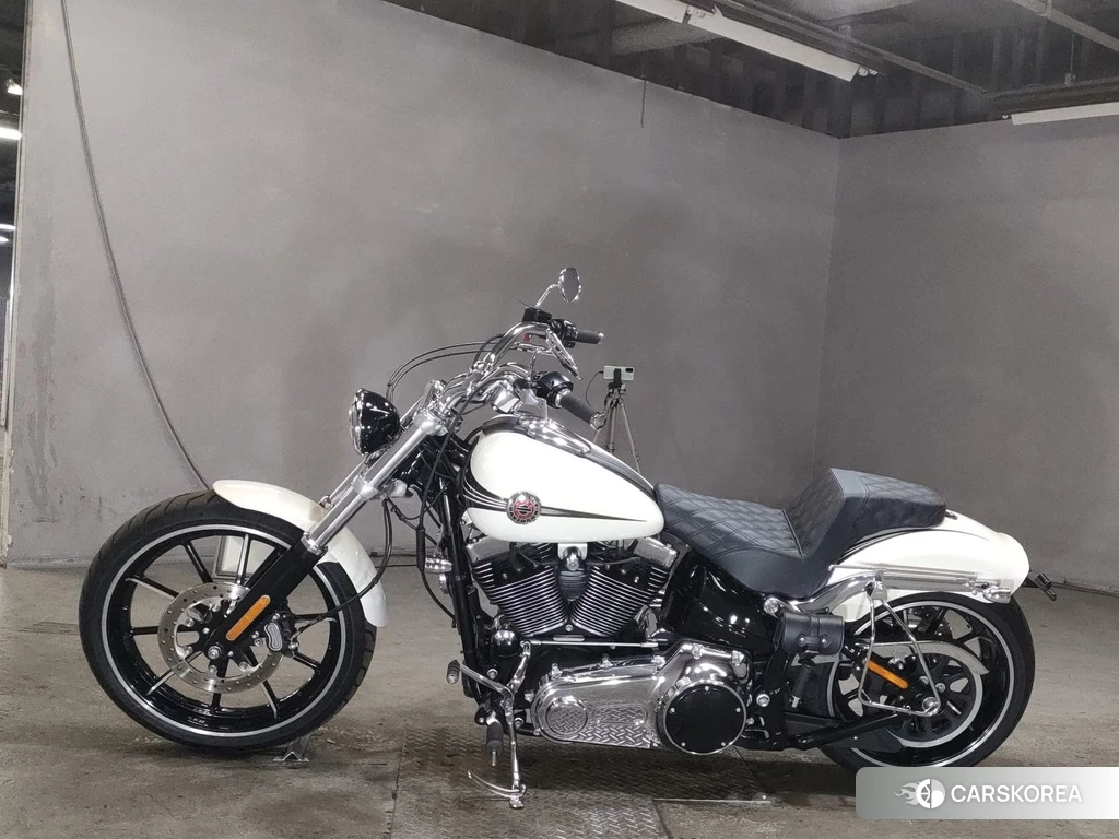 Проданный Harley-Davidson Softail Breakout FXSB 2014 из Японии