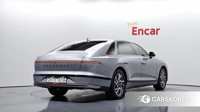Hyundai Grandeur (GN7) id 4354568 из Кореи 12