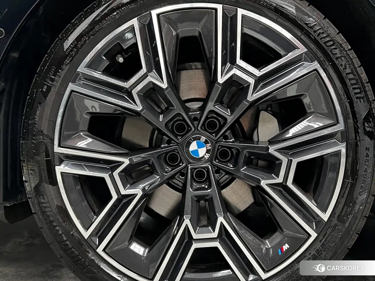 BMW 5 series id 4680690 из Китая 12