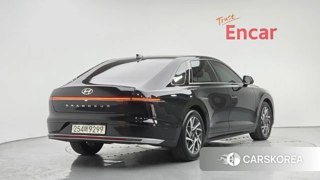 Hyundai Grandeur (GN7) id 4534062 из Кореи 12