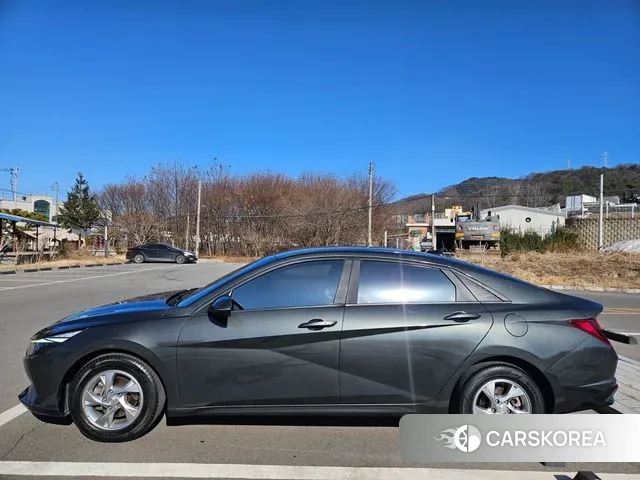 Hyundai Avante (CN7) id 3669180 из Кореи 10