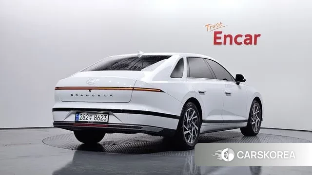 Hyundai Grandeur Hybrid (GN7) id 3482576 из Кореи 12