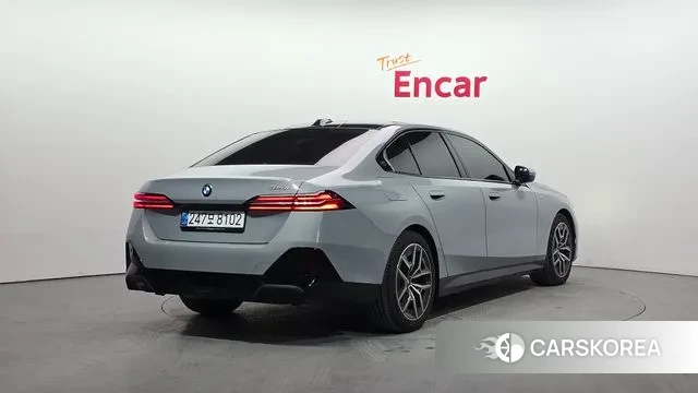 BMW 5 Series (G60) id 3466932 из Кореи 12