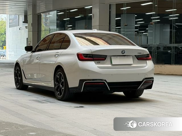 BMW i3 2024 Белый из Китая, фото 3