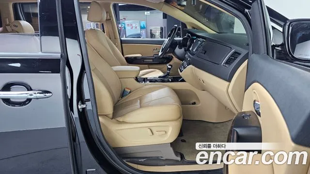 Kia The New Carnival id 2619092 из Кореи 12