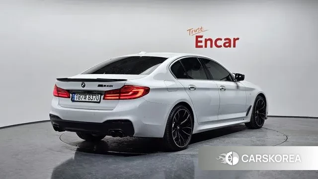 BMW 5 Series (G30) id 3494617 из Кореи 12