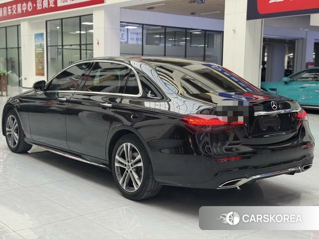 Mercedes-Benz E-class id 4261312 из Китая 12