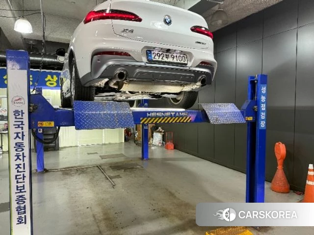 BMW X4 (G02) 2021 Белый из Кореи, фото 2