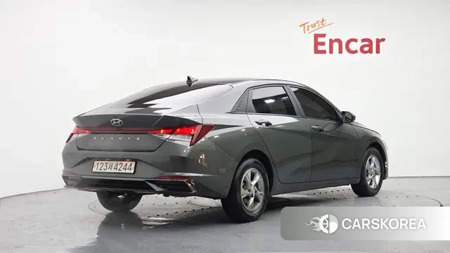 Hyundai Avante (CN7) id 3513727 из Кореи 12