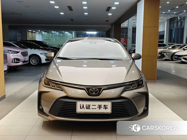 Toyota Corolla id 4299835 из Китая 12