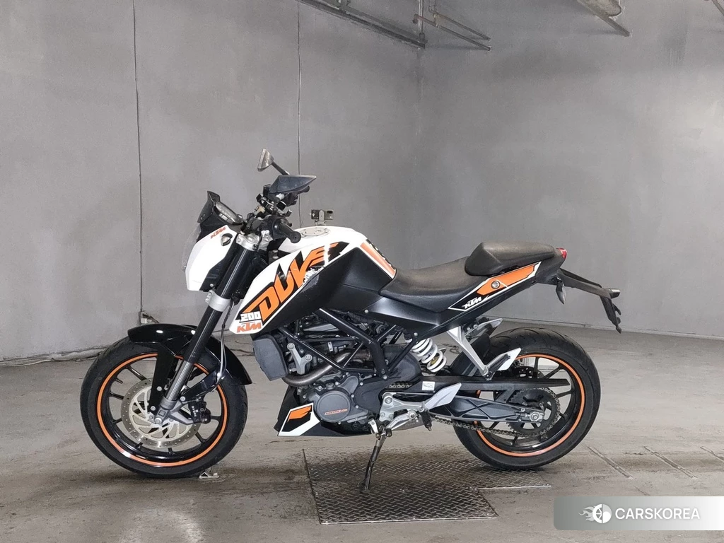 Проданный KTM 200 DUKE 2013 из Японии