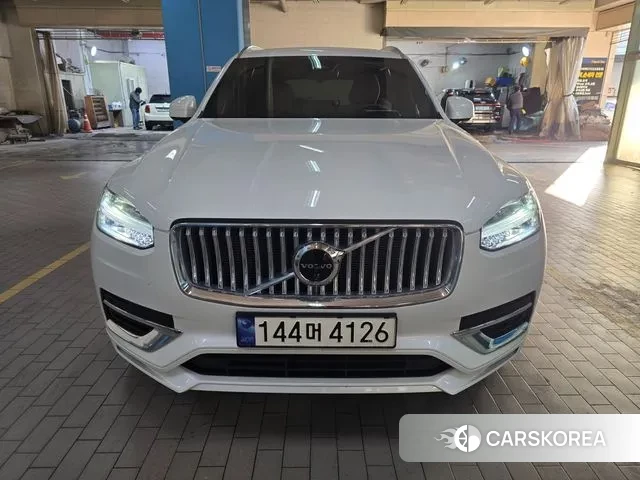 Volvo XC90 second Generation 2023 Белый из Кореи, фото 2