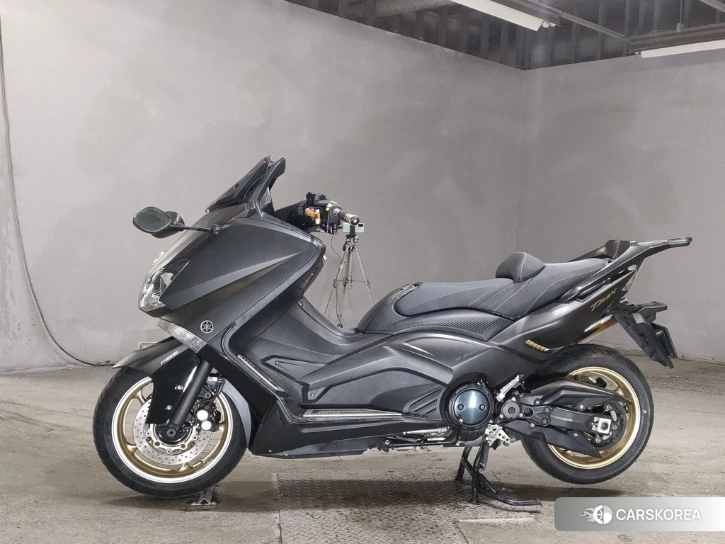 Проданный Yamaha T-MAX 530 id 4167691 из Японии
