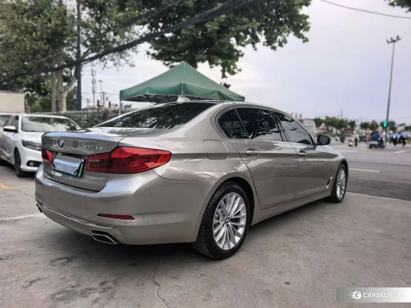 BMW 5 series PHEV 2020 Шампань из Китая, фото 2