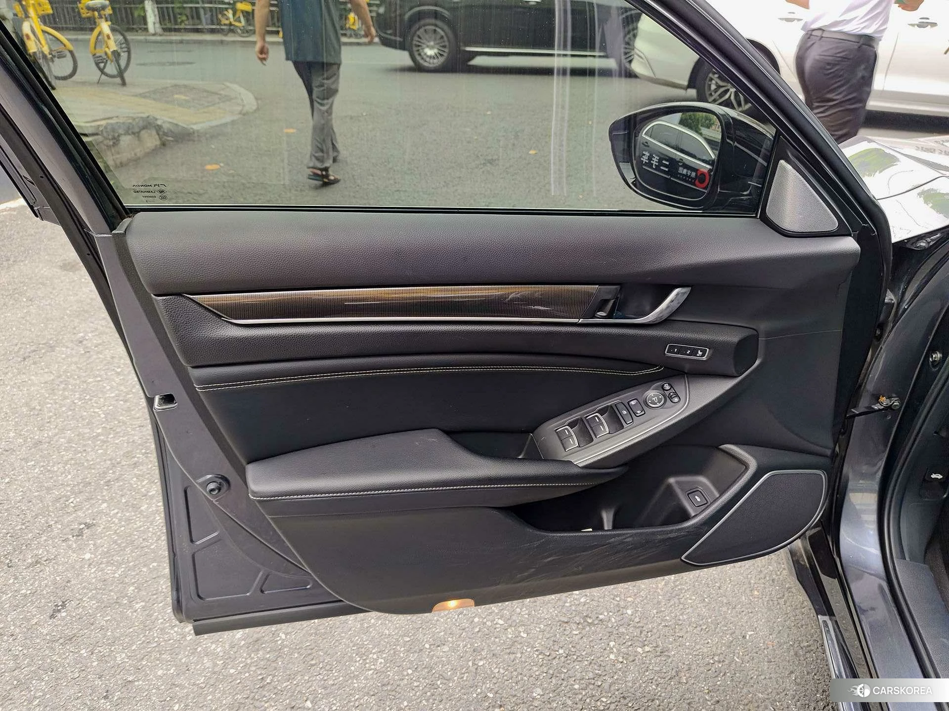Honda Accord 2021 Темно-серый из Китая, фото 3
