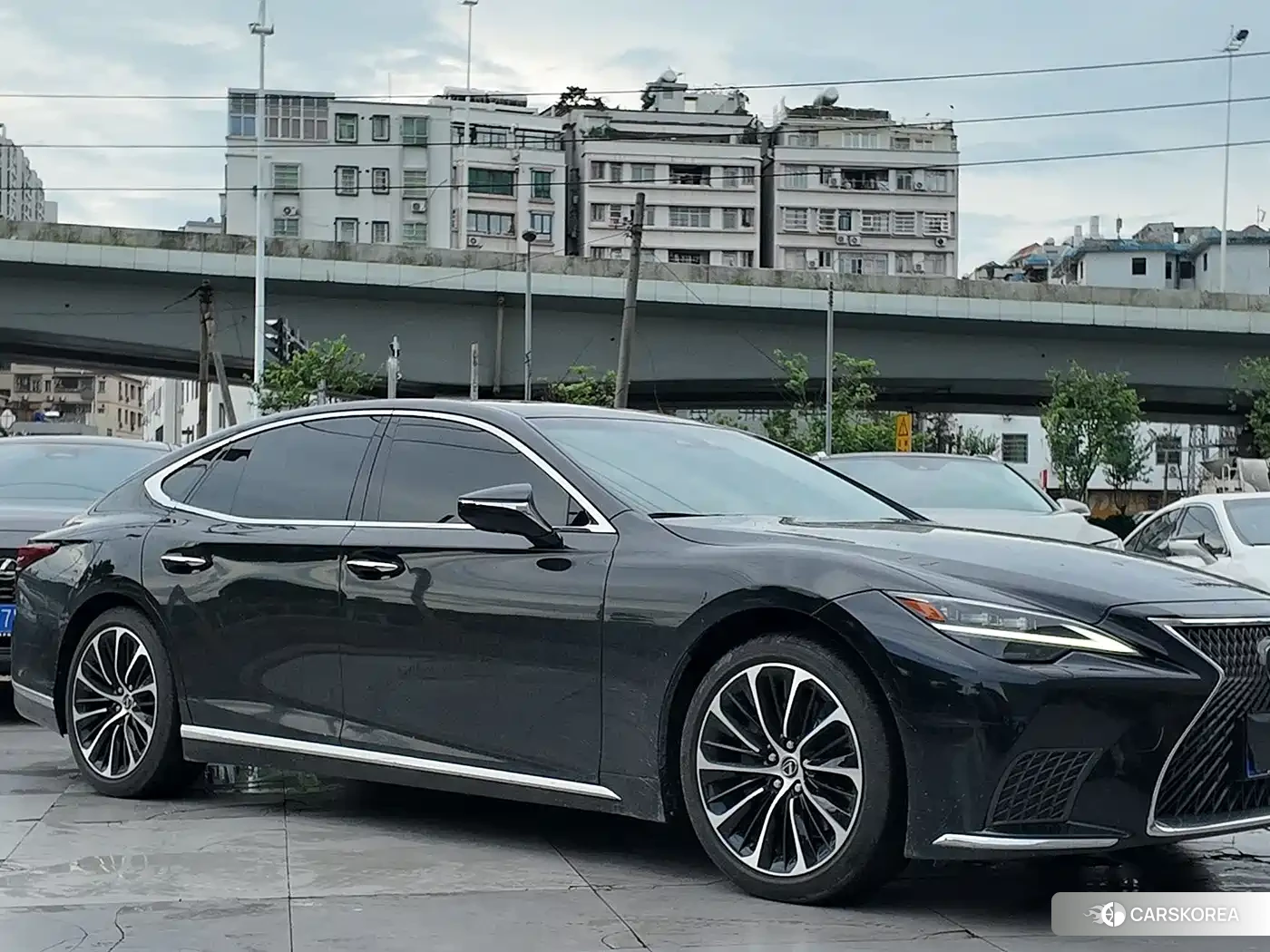 Lexus LS 2022 Черный из Китая, фото 2