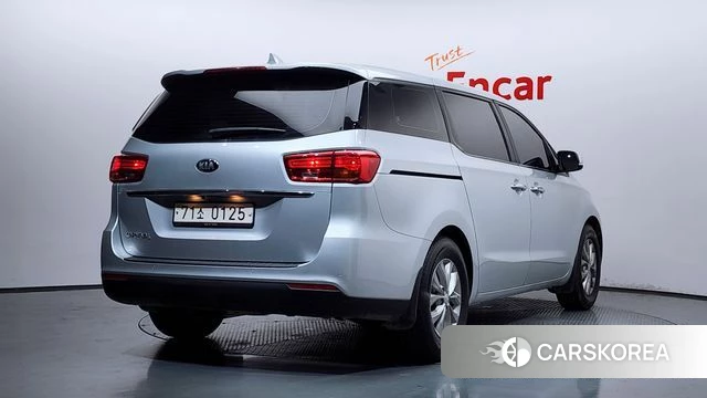 Kia The New Carnival id 4490385 из Кореи 12