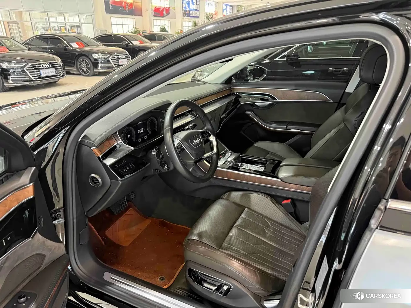 Audi A8 2019 Черный из Китая, фото 2