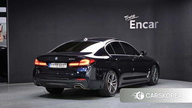 BMW 5 Series (G30) id 4388982 из Кореи 12