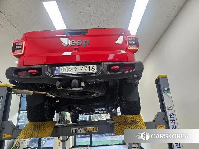 Jeep Gladiator (JT) 2022 Красный из Кореи, фото 2