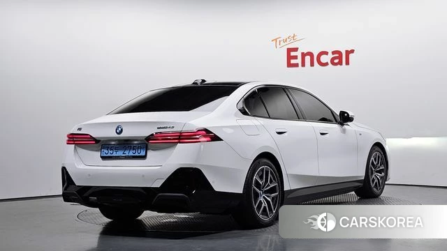 BMW i5 (G60) id 4607992 из Кореи 12