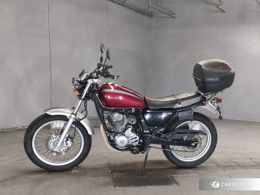 Проданный Honda CB223S 2010 из Японии, фото 2