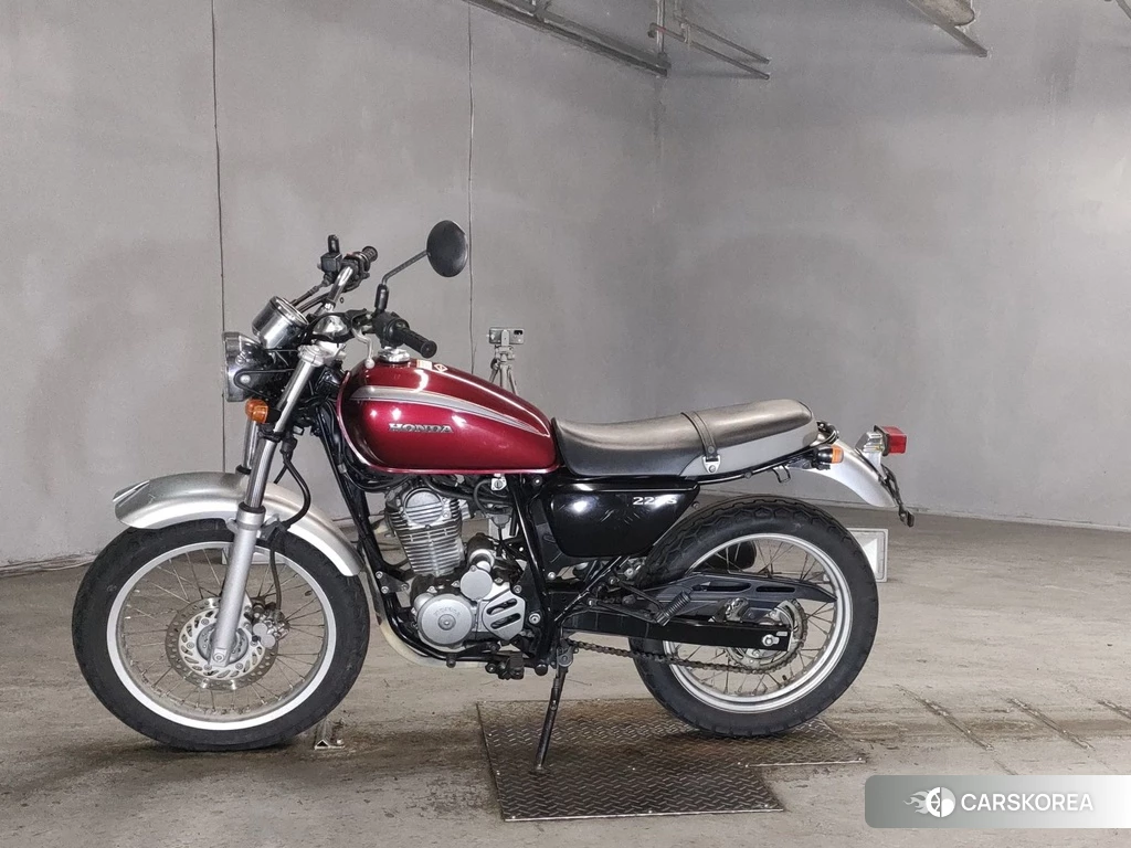Проданный Honda CB223S 2010 из Японии, фото 2