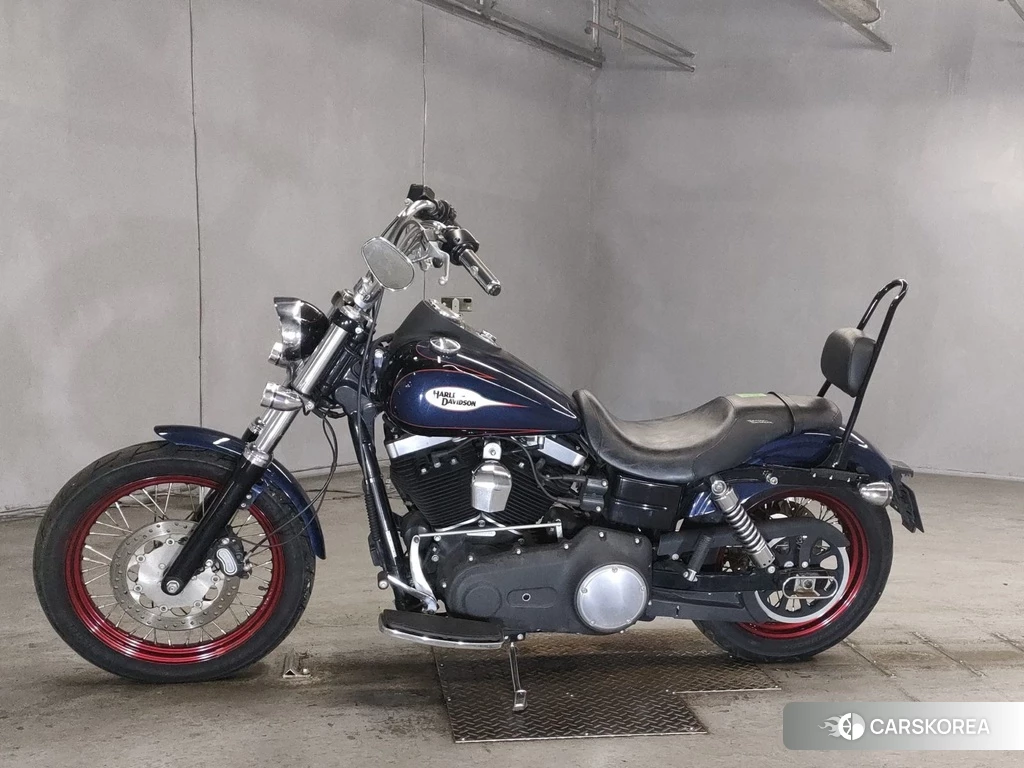 Проданный Harley-Davidson Dyna Street Bob FXDBB1580 2013 из Японии, фото 2
