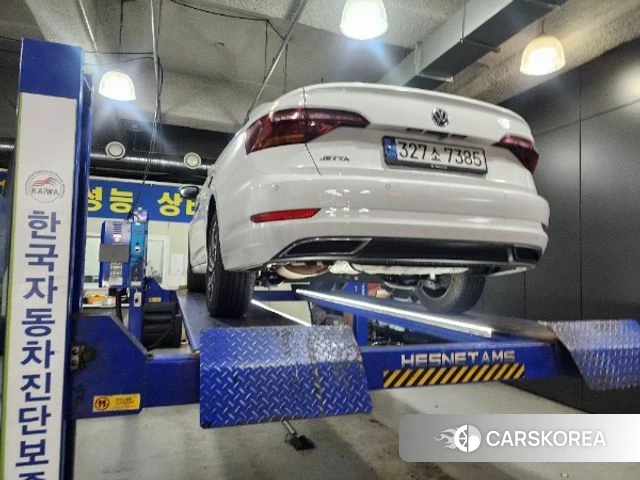 Volkswagen 7th Generation of Jetta 2021 Белый из Кореи, фото 2