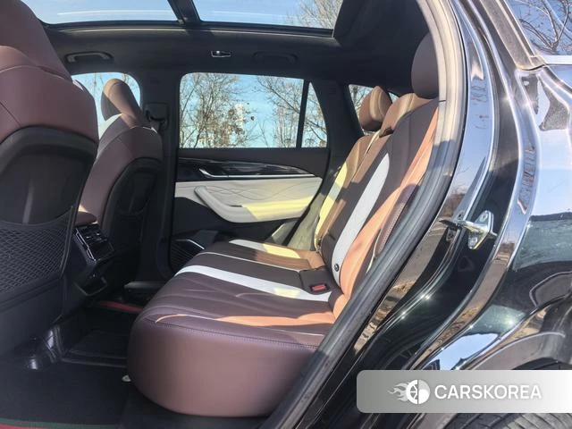 Geely Automobile Xingyue L 2024 Черный из Китая, фото 2