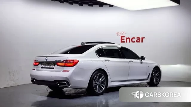 BMW 7 Series (G11) id 3449782 из Кореи 12