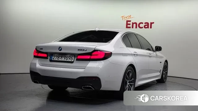 BMW 5 Series (G30) id 3447453 из Кореи 12