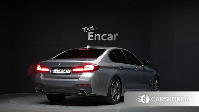 BMW 5 Series (G30) id 3394368 из Кореи 12