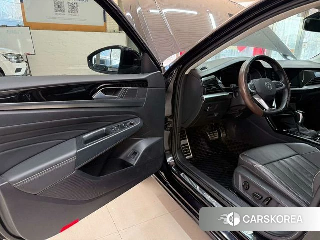 Volkswagen Passat id 4334945 из Китая 12